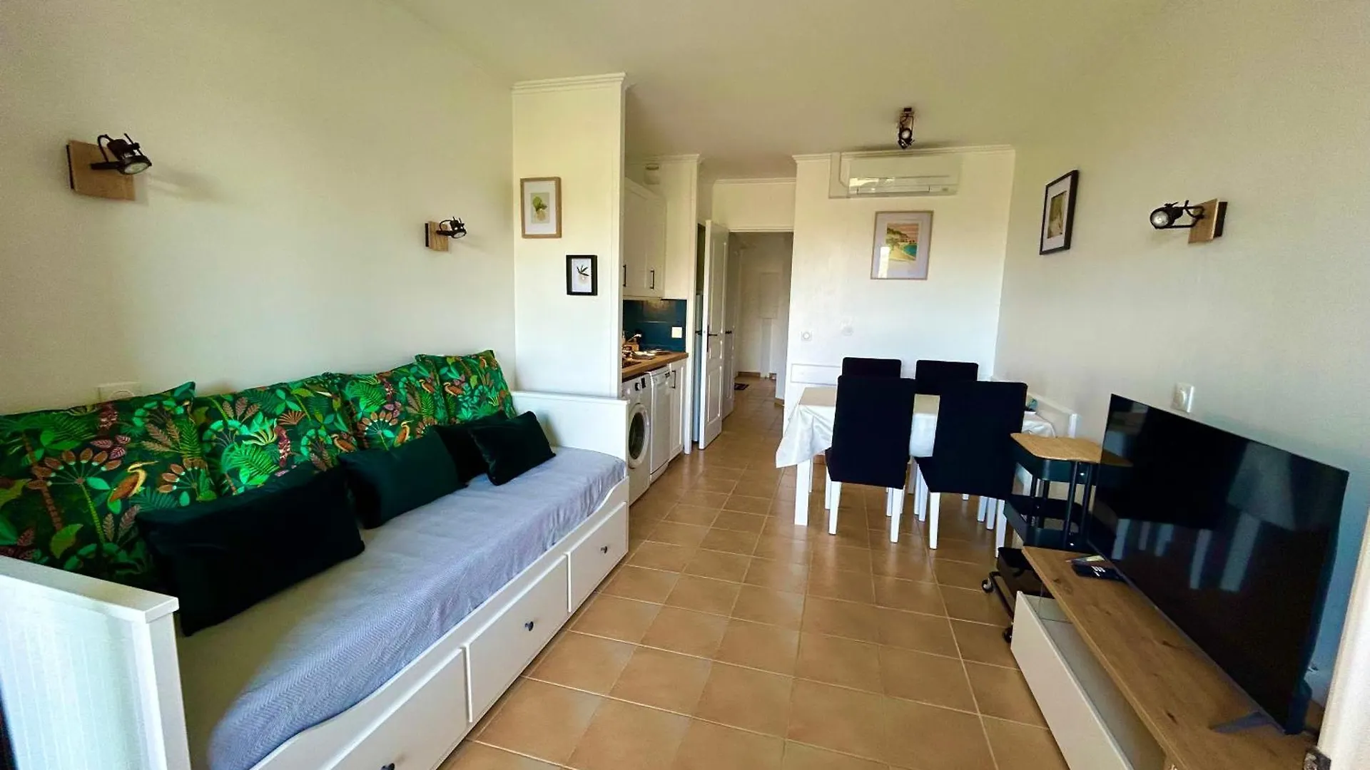 Les Restanques 2036 Rez Jardin Jonquilles Apartment Grimaud